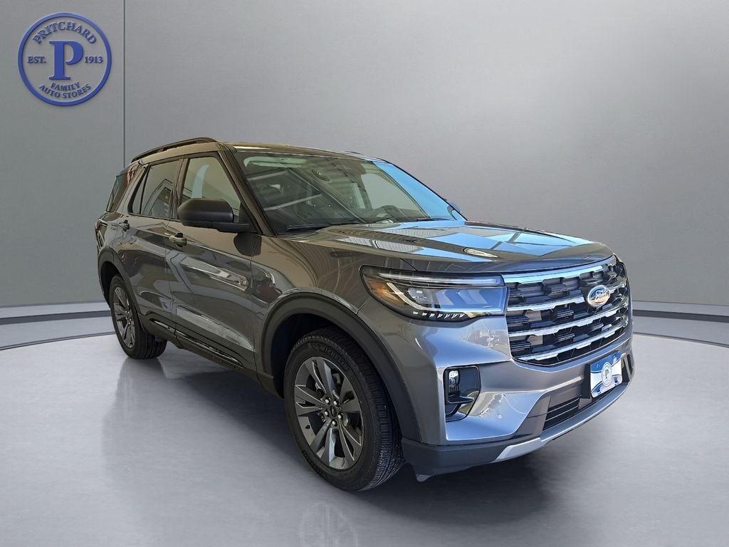 2026 Ford Explorer Active in Carbonized Gray Metallic — front three-quarter view