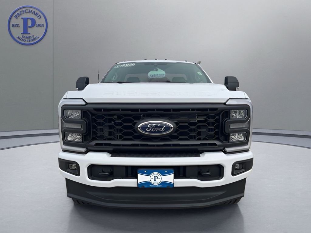 2026 Ford Super Duty — side profile view
