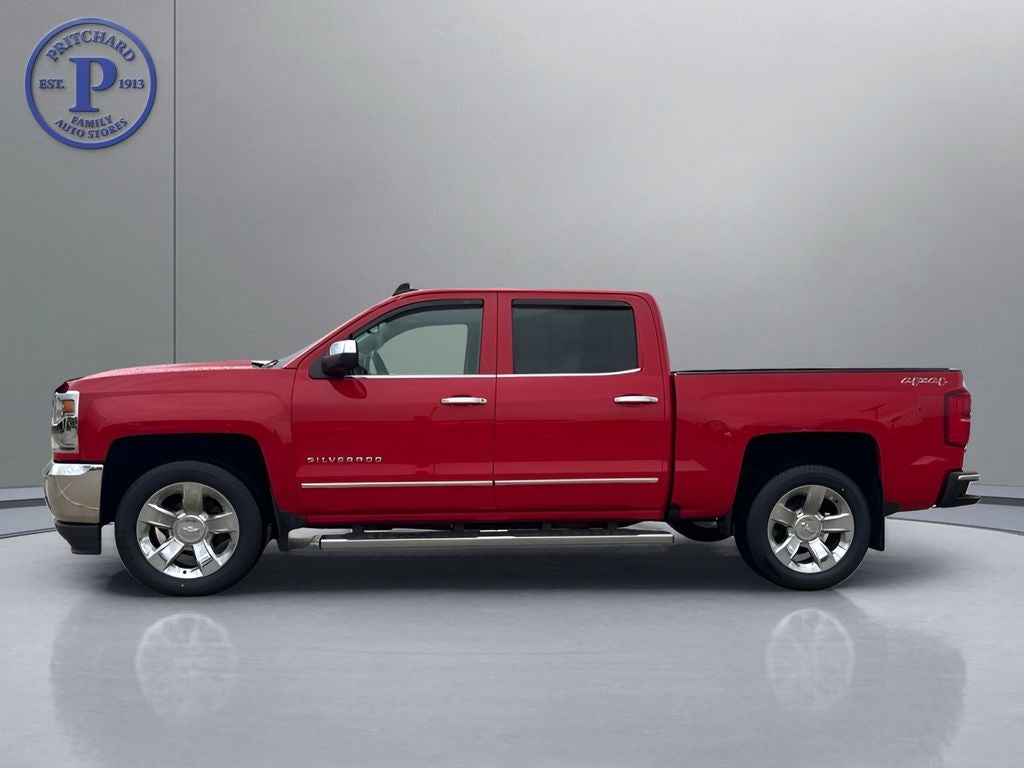 2017 Chevrolet Silverado 1500 — interior view